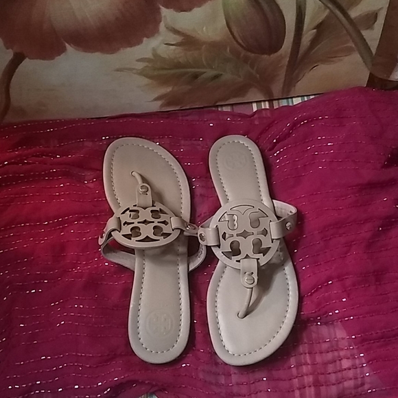 Tory Burch Iconic Miller Sandal - Picture 3 of 3